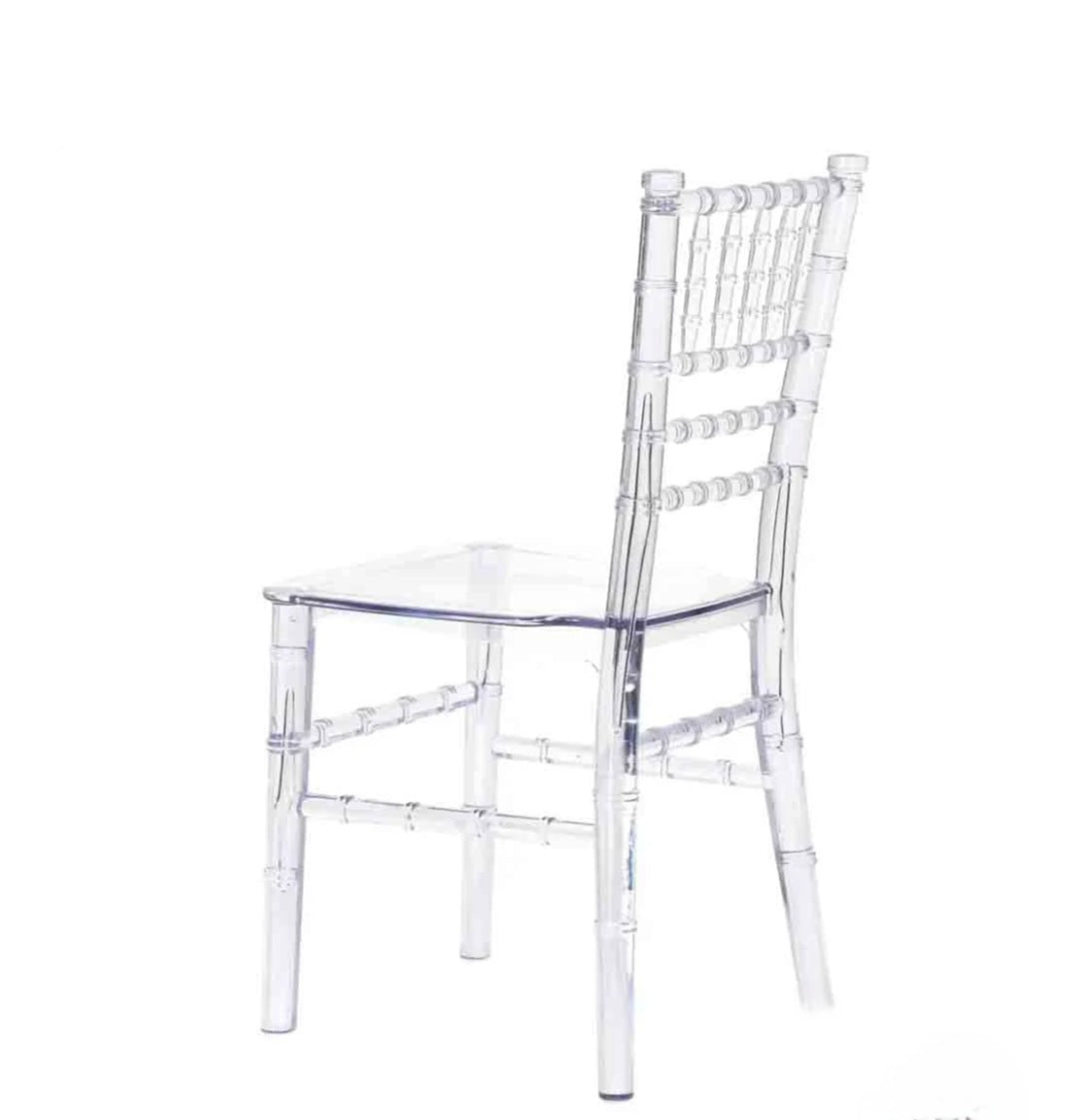 Kids Wavy Table & Clear Chiavari Chair Set Rental